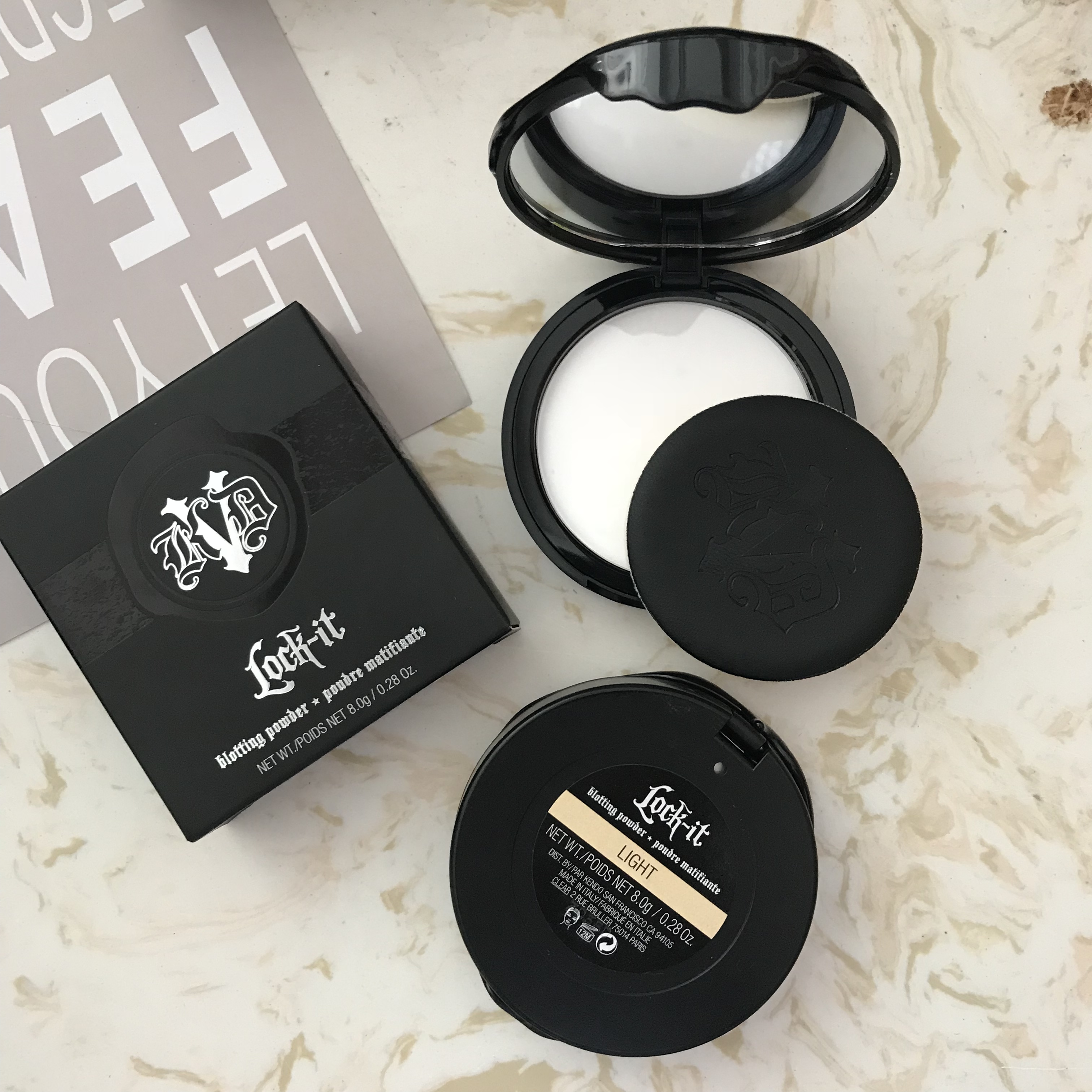 Tại chỗ Kat von d khóa-lt Blotting po wder KVD Matte kiểm soát dầu bột phấn nền missha