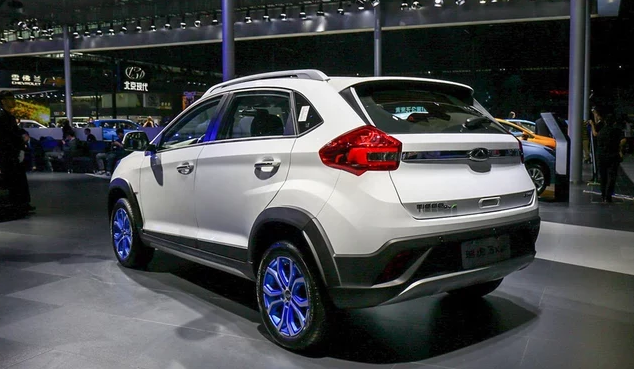 奇瑞首款电动SUV，补贴后12.58万1