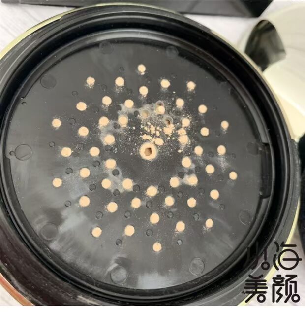 Guerlain Guerlain Soft Mineral Loose Powder 20g Matte Golden Egg Powder Makeup Powder Làm sáng màu da - Quyền lực phấn phủ rcma