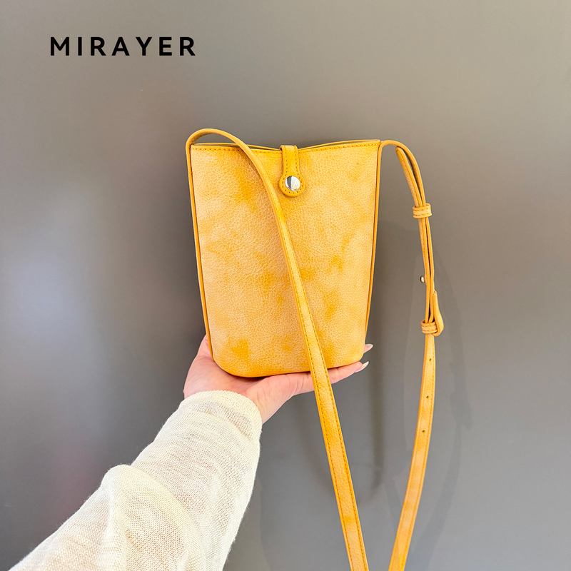 Mirel Retro Matte Leather Mini Bucket Bag 2026 New Crossbody Mobile Phone Bag Large Capacity Exquisite Small Bag Mirel Retro Matte Leather Mini Bucket Bag 2026 New Crossbody Mobile Phone Bag Large Capacity Exquisite Small Bag