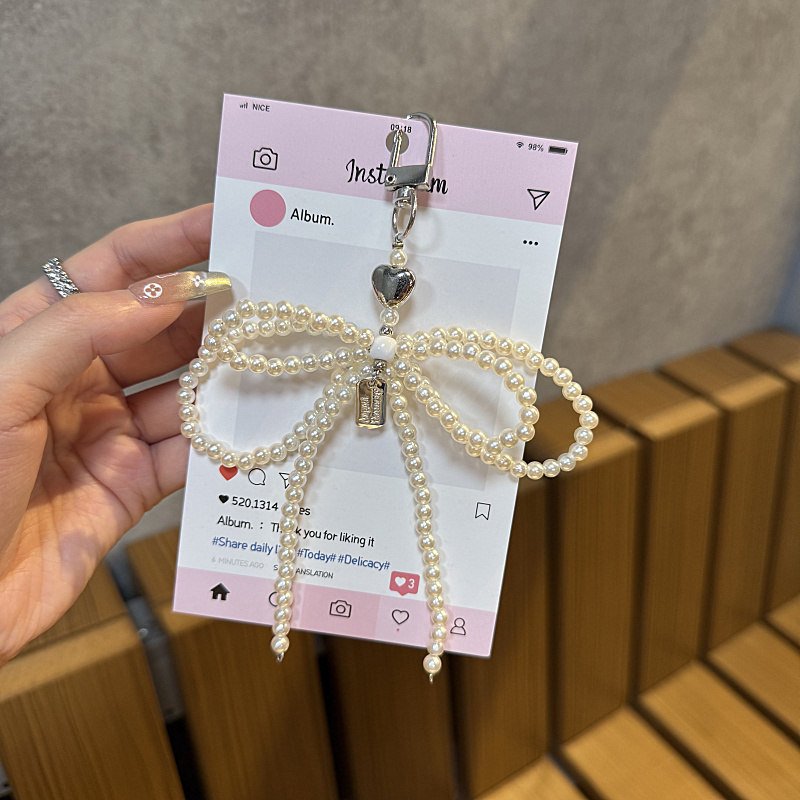 Korean Style ins Pearl Bow Chain Keychain Bag Pendant Hanging Chain Girl Sweet Handmade Beading Stylish