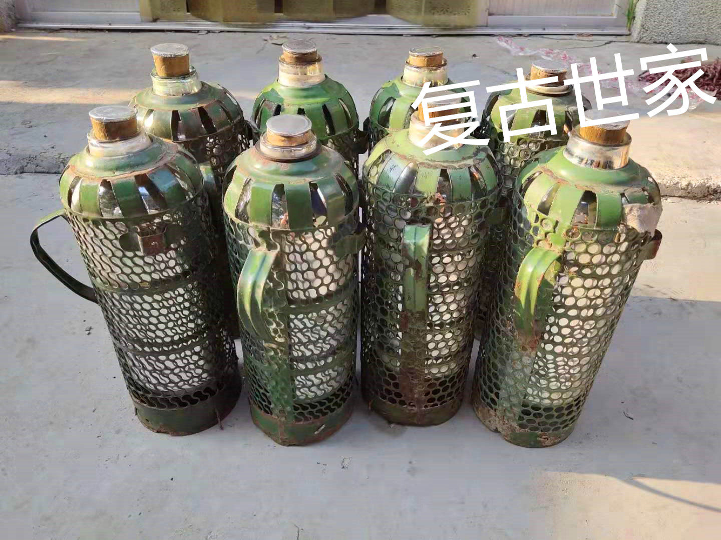 Iron thermos, kettles, thermos, cups, folk nostalgia, farmyard ornaments, old objects