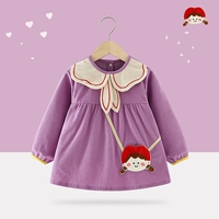 Маленькая девочка фиолетовая