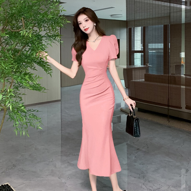 Designed with a French Style, Niche and Light Luxury, Popular Fishtail Long Skirt, 2026 Summer New Slim-Fit Dress