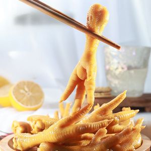 临期日期绝小鲜泡卤凤爪卤味鸡爪休闲零食办公室解馋追剧食品