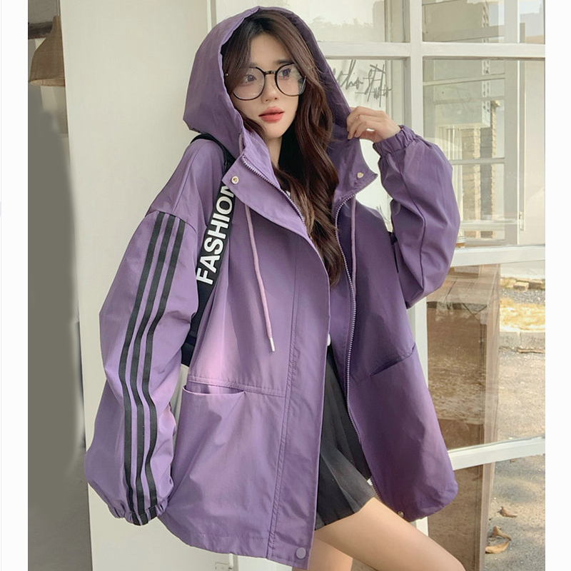 Plus-Size American-Style Hooded Windbreaker Jacket for Women, Spring Season, Loose Design with Drawstring, Long-Sleeved Jacket Top Plus-Size American-Style Hooded Windbreaker Jacket for Women, Spring Season, Loose Design with Drawstring, Long-Sleeved Jacket Top
