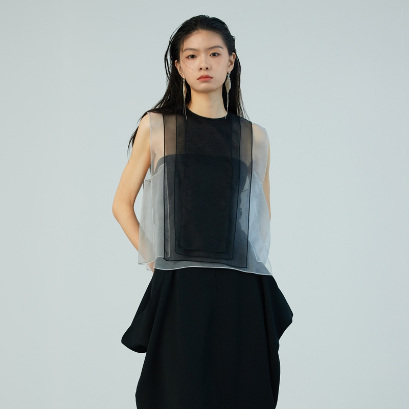 Maison Mai Gradient Tulle Layered Patchwork Sleeveless Silk High-End Unique and Delicate Top Maison Mai Gradient Tulle Layered Patchwork Sleeveless Silk High-End Unique and Delicate Top