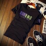 Приятная телу трендовая хлопковая футболка с коротким рукавом для отдыха, в корейском стиле, облегающий крой