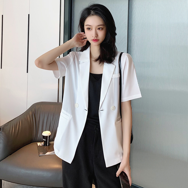 Snowspun suit jacket woman Summer thin section 2021 New Korean version Leisure 100 hitch white pituality short sleeve sunscreen