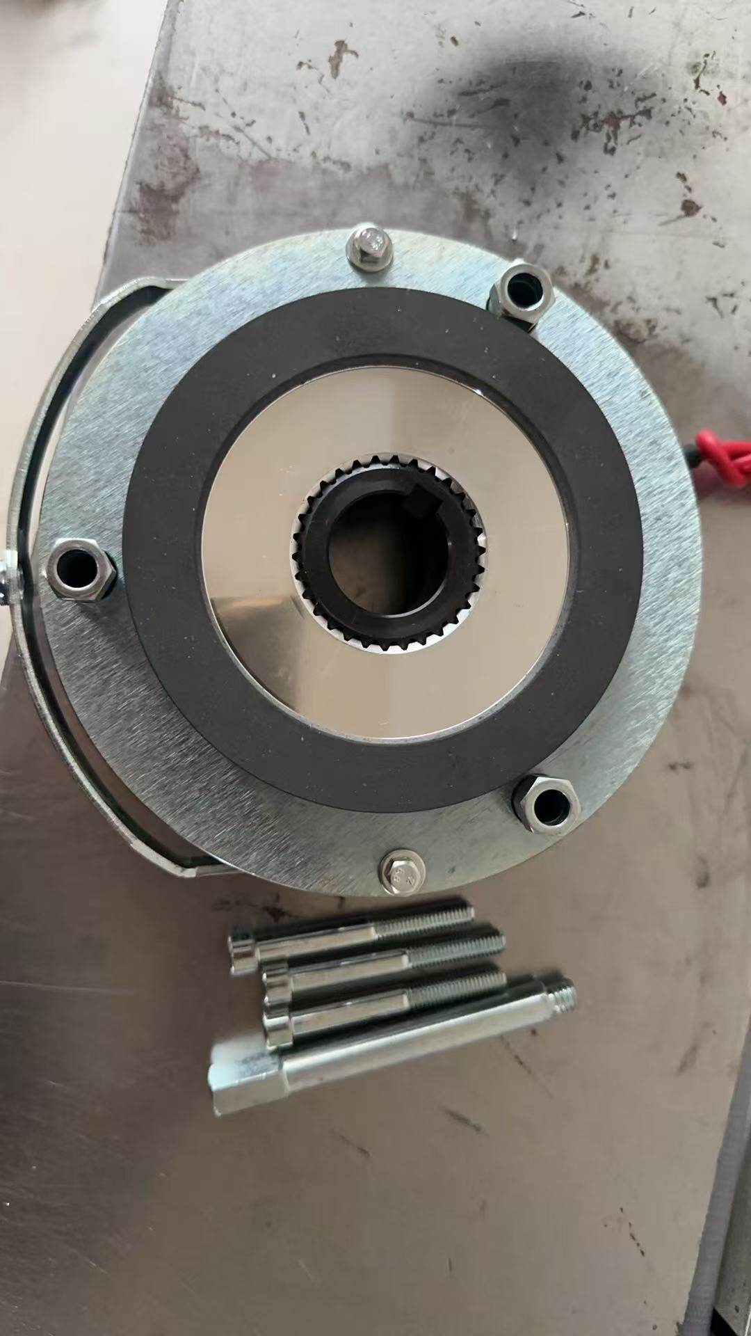 Тормоза 电磁失电制动器dzs1-04n08n15n30n60n80n150n260n顺丰包邮2台起