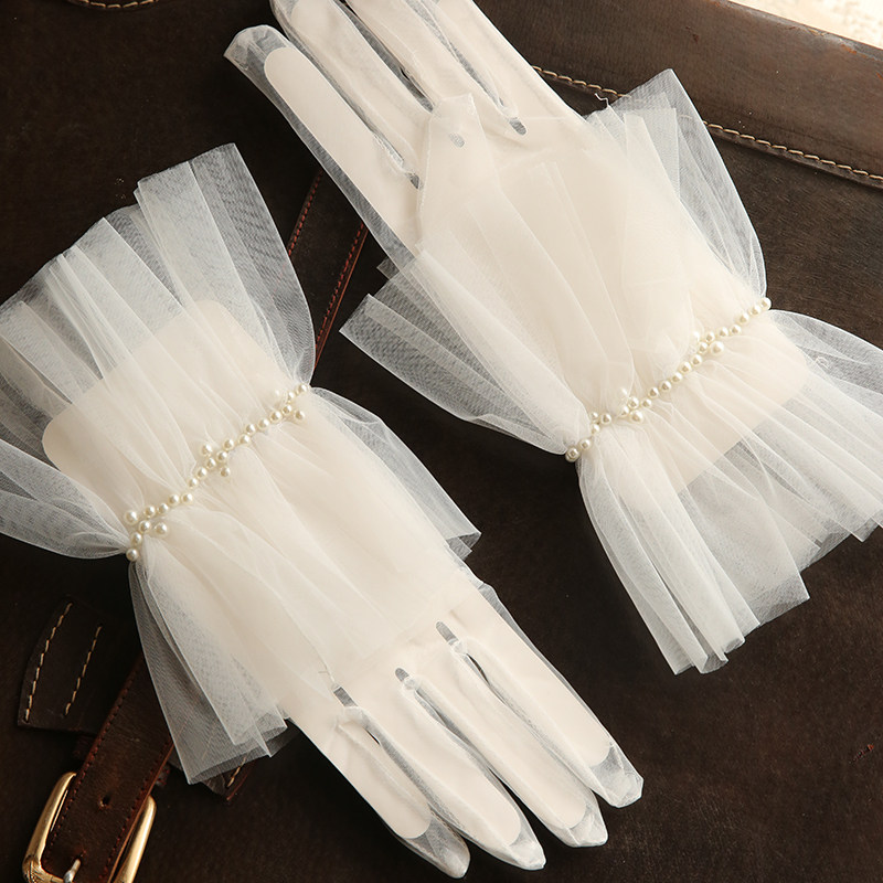 Bride Korean-style beauty romantic white yarn gloves pearl Sen marriage dress writing accessories short