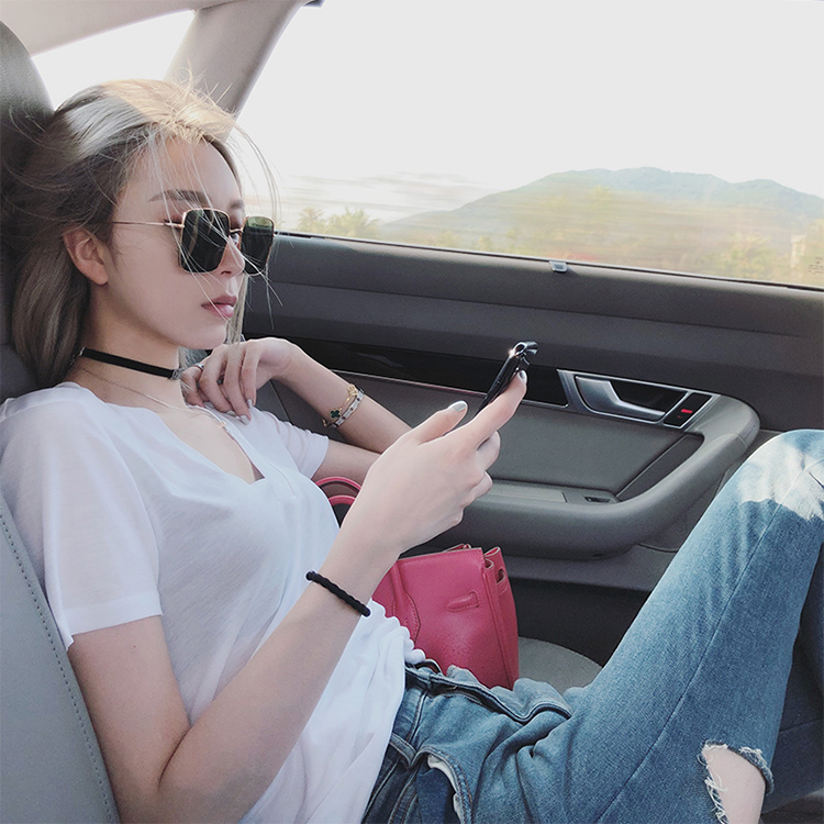 Kính râm vuông mới 2018 nữ tuần trăng Dương sao đỏ lưới với xu hướng thời trang kính râm dạo phố kính thời trang nữ