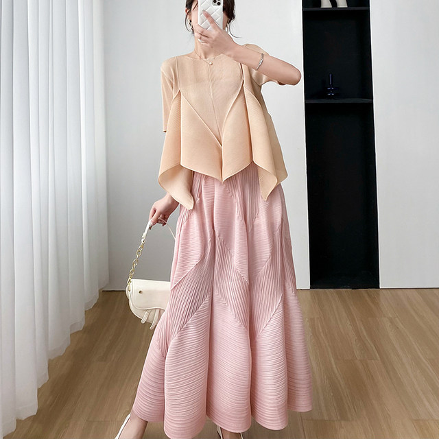 Miyake's high-end temperament design sense niche skirt skirt flower bud skirt pleated long skirt female 2023 new