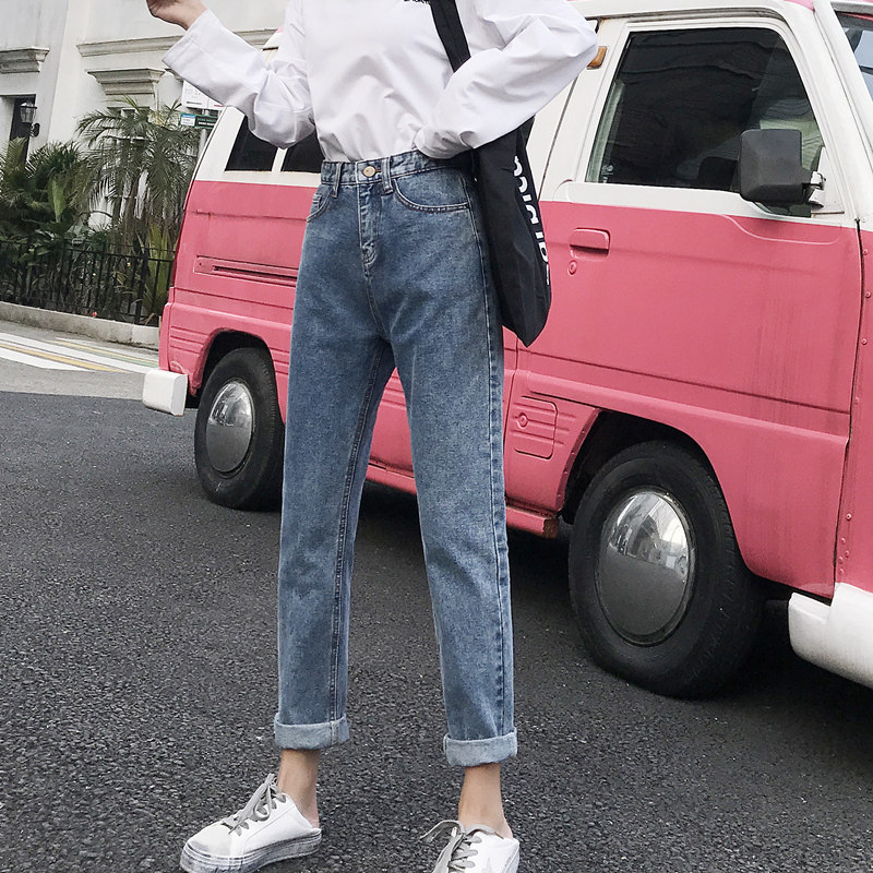 High-waisted jeans women's spring and autumn 2021 new Korean version of thin dad pants students loose straight strange smell girl pants