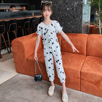 Net red Girls sports suit summer 2021 new foreign style childrens summer girls summer short-sleeved two-piece suit