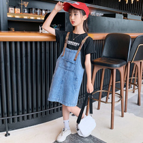 Girls suit summer 2021 new Korean version of the foreign style childrens clothing fashionable large childrens summer bib pants two-piece set