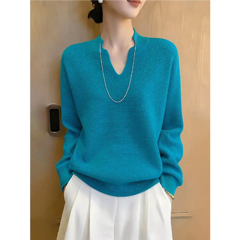 2026 Autumn/Winter New Lake Blue Small V-Neck Knit Sweater for Women, Loose and Lazy Style Long Sleeve Top