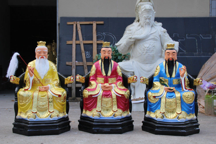 Manufacturers direct sales temple Buddha statue resin glass fiber color 88 cm three - dimensional ancestor yellow clothing too old