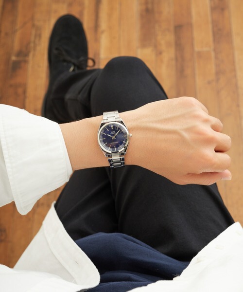 New Citizen Qq Series Mineral Glass Steel Strap Men's and Women's Casual Business Simple Watch from Japan