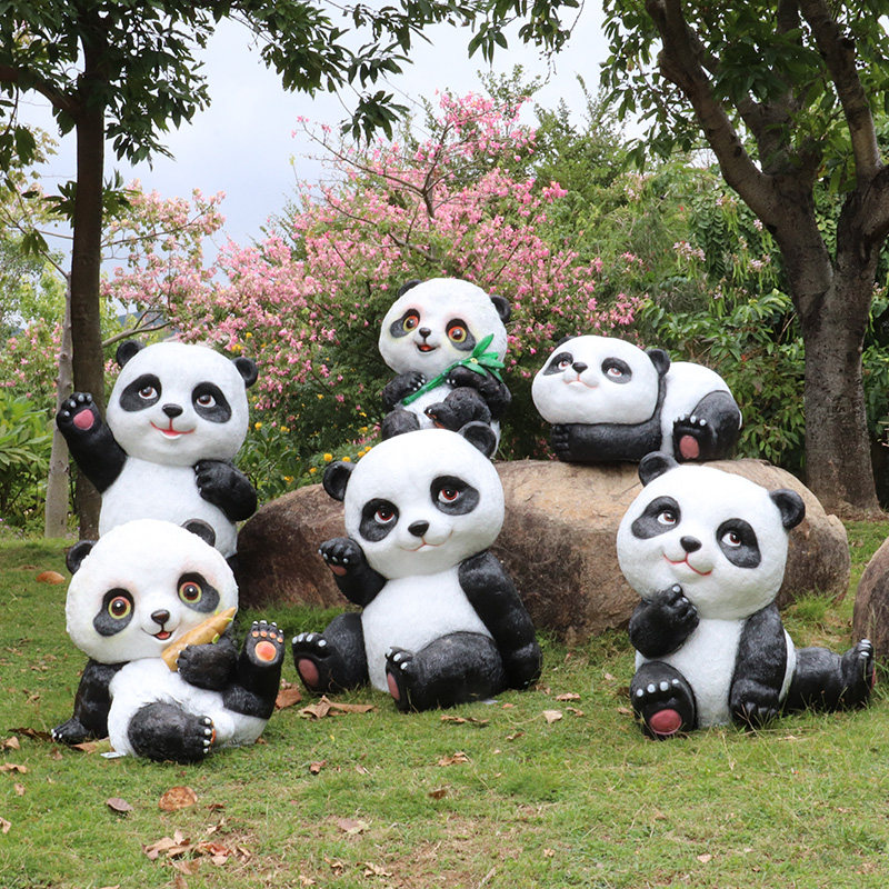 Creative Glass Fiber Simulation Animal Panda Courtyard Swing Piece Mall Sample House Display Center Garden Forest Landscape Floor Sculpture Pendulum
