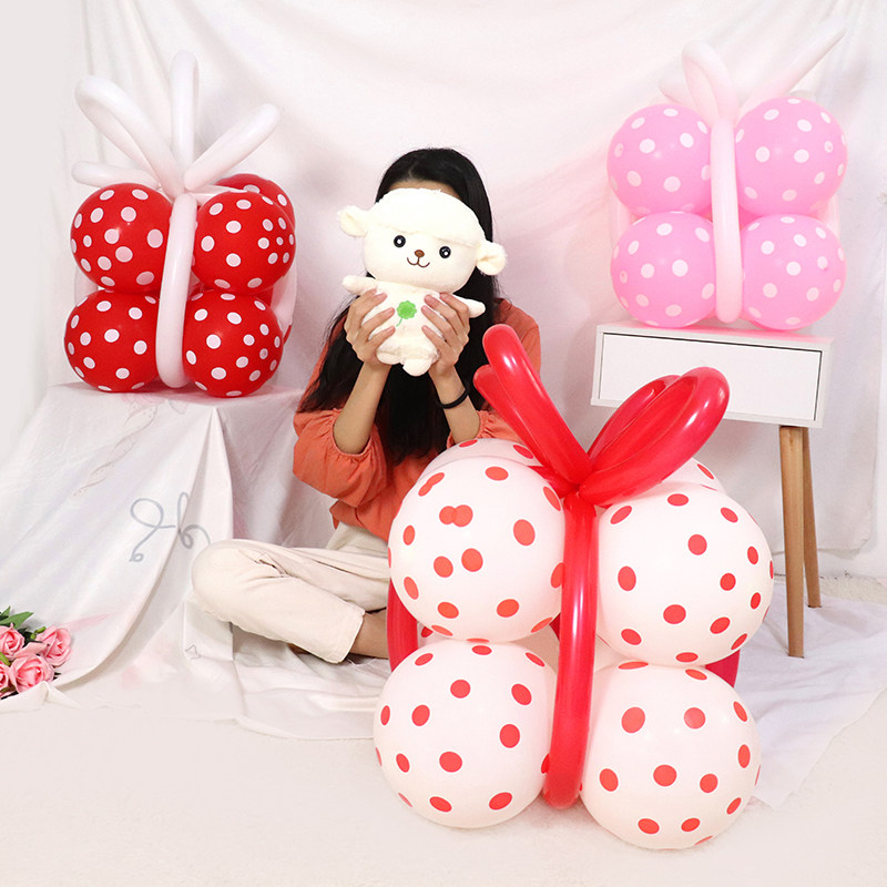 Shop Celebrating Opening Shop Window Birthday Party Party Room Balloon Gift Box Decoration Arranged Pint Mall Active Balloon