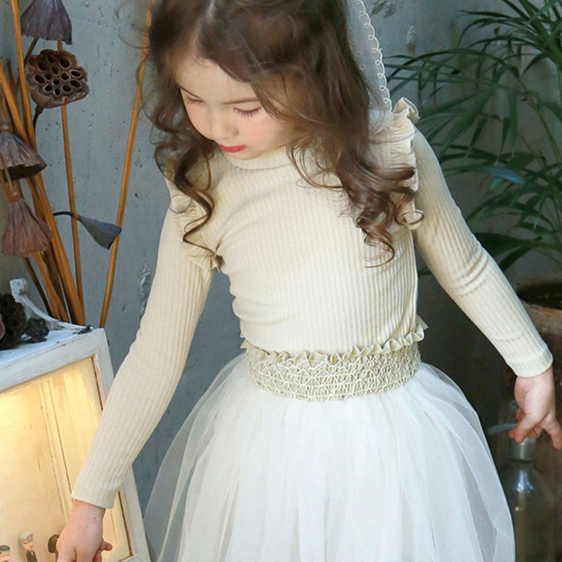 . Hàn Quốc phiên bản của quần áo 2020 cô gái mùa xuân trẻ em mới dài tay áo đồng bằng màu cắt áo thun đáy kích thước của trẻ em.