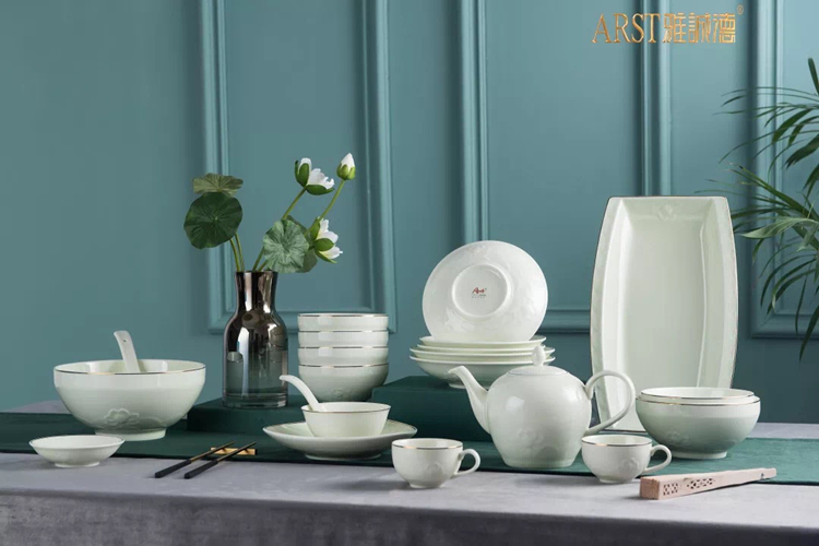 Ya cheng DE qinghe lake ladult tall foot cup noodles bowl of soup bowl square plate disc plate creative ceramic tableware tableware cuisine