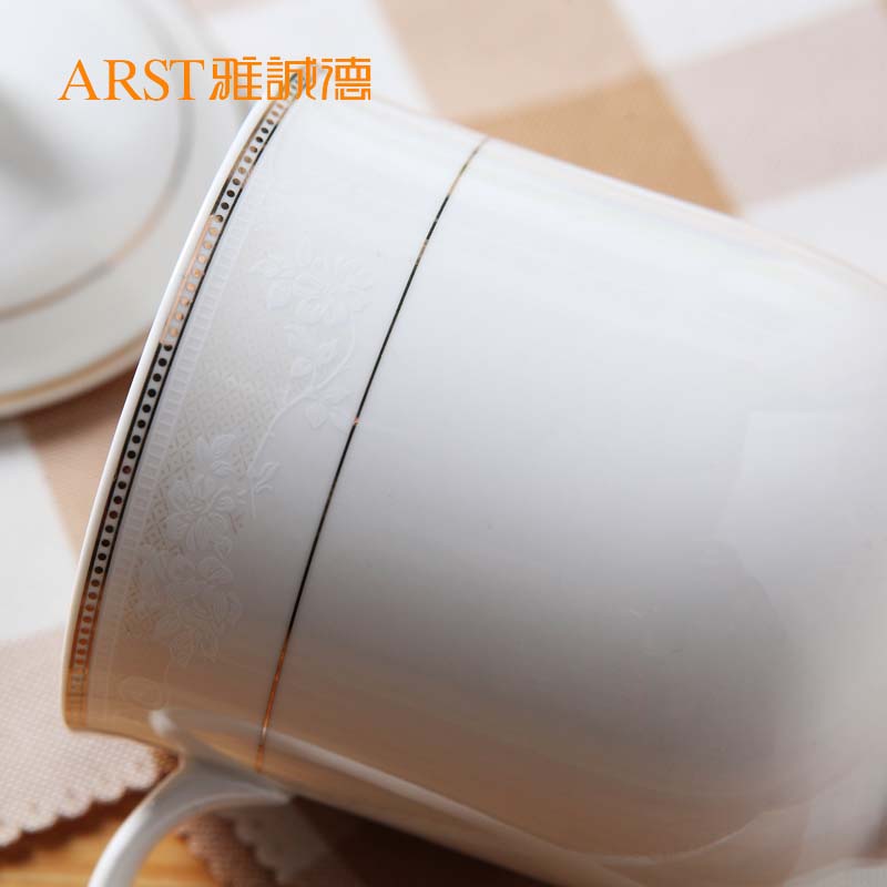 Ya cheng DE ceramic cups with cover business office cup tea cup white porcelain cup lid of the aristocracy