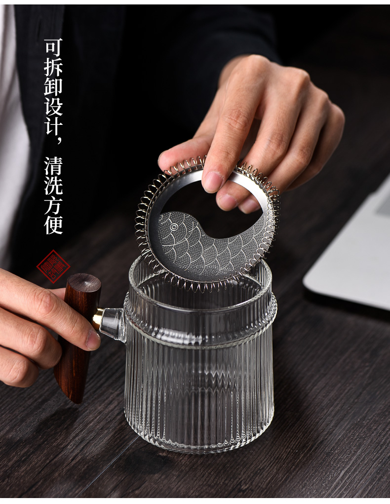 Ceramic story glass tea cups separation of office tea cup home carry the crescent filtering cup