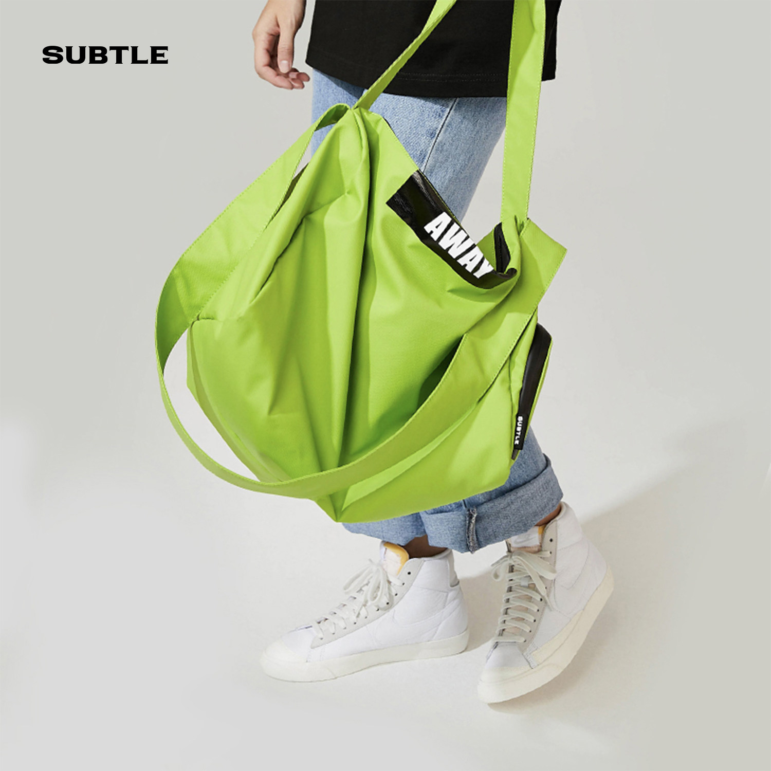 SUBTLE EQUS Sports Bag Women Single Shoulder Inclined Satchel Training Fitness Bag Dry And Wet Separation Swim Bag Travel Bag