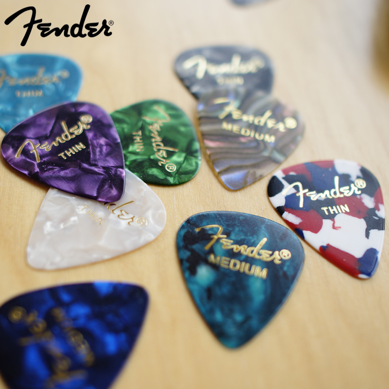 Fender Fender Segal Lulu Folk Electric Guitar Strum Paddles 0 68 0 46 1 01 2