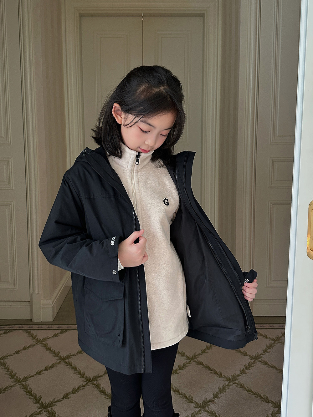 gugumini child clothing autumn winter waterproof windproof outdoor climbing two-piece type of detachable warm submachine coat-Taobao