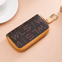 Желтый, маленький