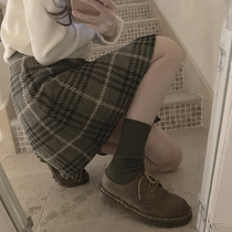 Ancient sense Retro Girl big plaid A short skirt H