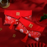 Красный конверт Свадьба Специальный 2023 Недавно заинтересованная сумка с красной конвертом. Родители сменили пероральные сборы и чайную одежду