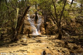 背景墙山水风景画