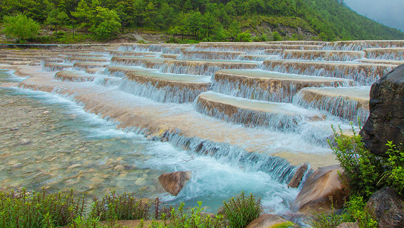 背景墙现代简约外