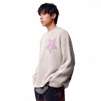 2727 thick knitted patch round neck sweater