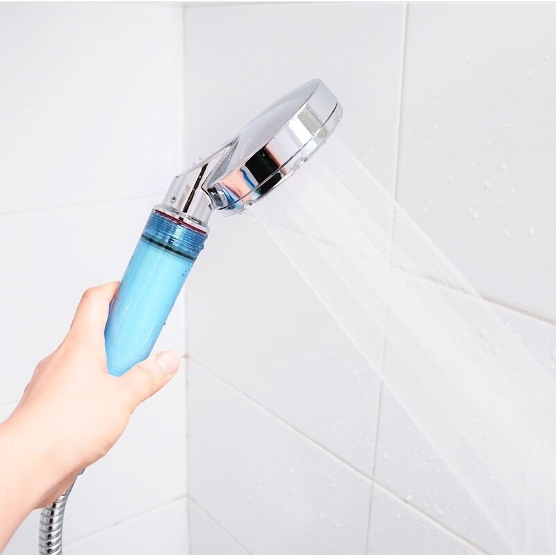 Korean Imported Original Handheld Beauty and Hair Care Shower Head with Filter, Pressurized Water Purification, Vitamin C, Chlorine Removal, and Impurity Removal Shower Head