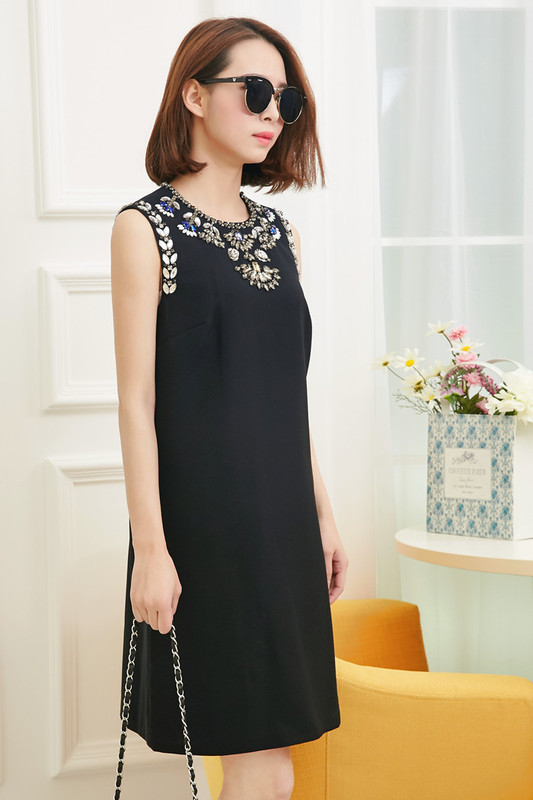 Sleeveless Dress 2026 Spring and Autumn New Women's Black Slim-Fit Plus-Size Base Tank Dress 1503 Sleeveless Dress 2026 Spring and Autumn New Women's Black Slim-Fit Plus-Size Base Tank Dress 1503
