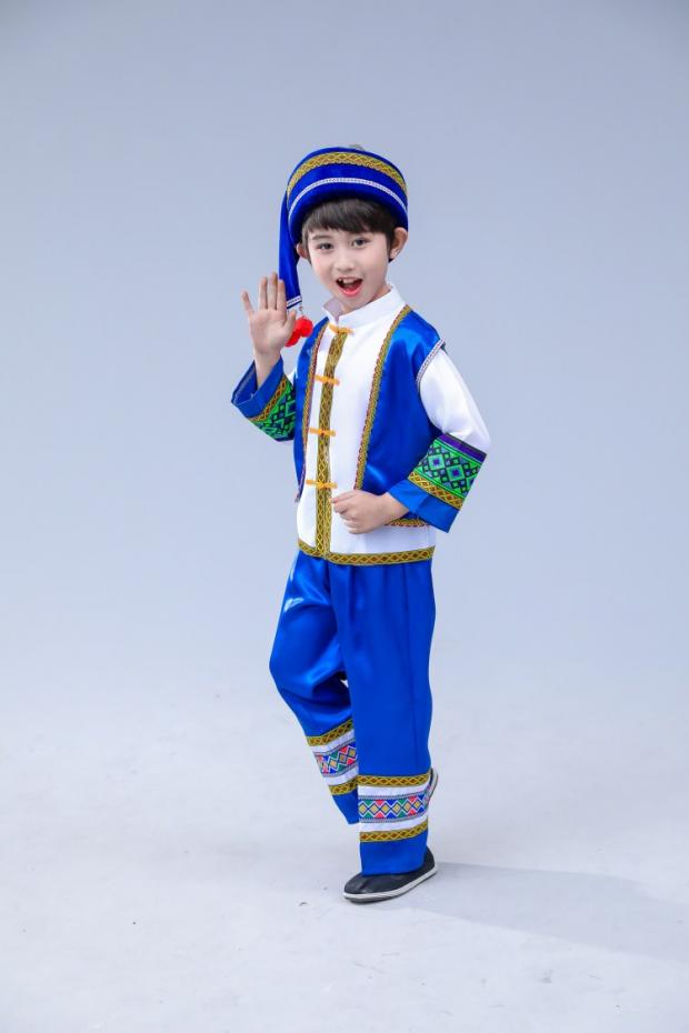 Trẻ em mới Miao trang phục bé trai trang phục thiểu số Zhuang Vân Nam Tujia cucurbit hiệu suất quần áo trang phục giáng sinh trẻ em