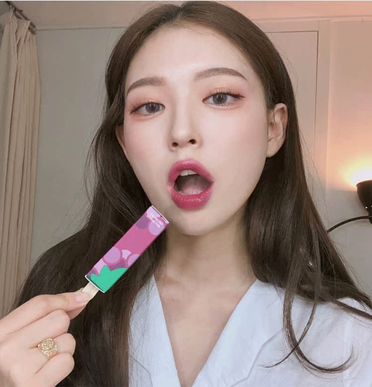 Đẹp nho tím Hàn Quốc lilybyred lip glaze mờ nhung gương son bóng mini mini son môi - Son bóng / Liquid Rouge 	son bóng express	