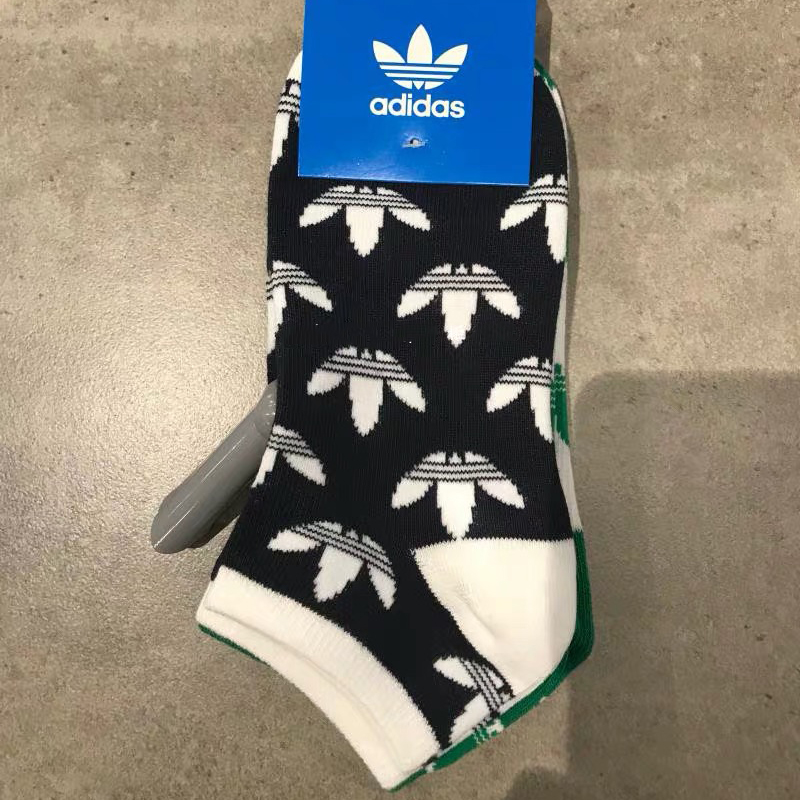 adidas 印花短款运动袜