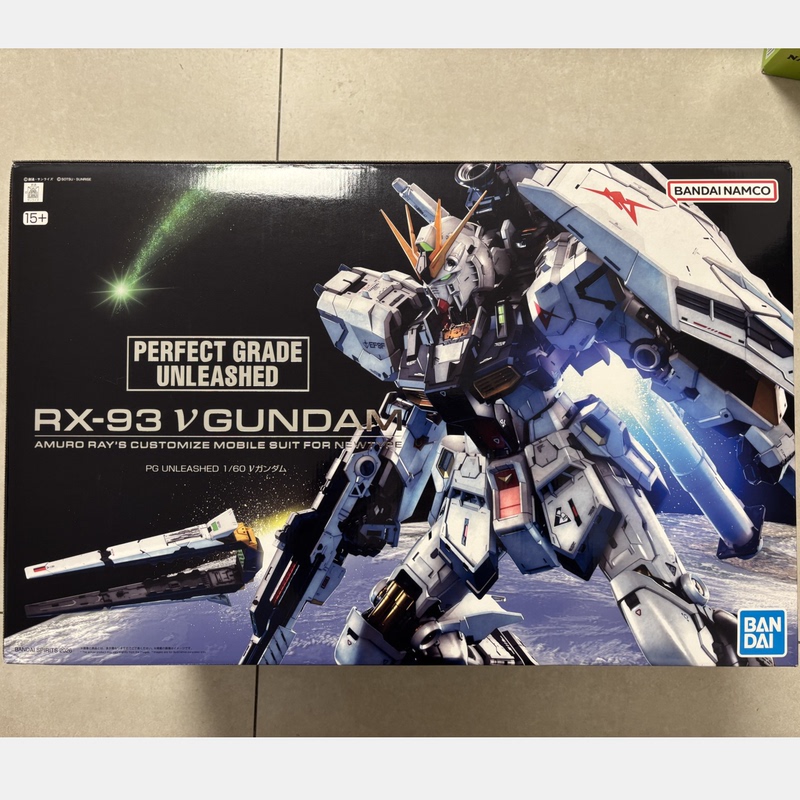 In Stock Bandai Pgu 1/60 Nu Gundam Rx-93 V Gundam Amuro Strike Gundam Buildable Model Kit