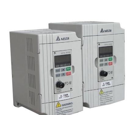 Original Taida frequency inverter 20 years old shop single-phase VFD-M220V 4kw 0 0 75KW 75KW 1 5KW