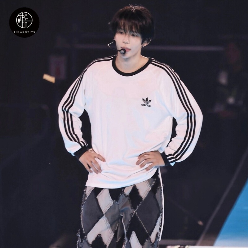 Adidas Originals Jennie Same Style Men's and Women's Casual Sports Round Neck Embroidered Long-Sleeved T-Shirt Ia4879 Adidas Originals Jennie Same Style Men's and Women's Casual Sports Round Neck Embroidered Long-Sleeved T-Shirt Ia4879
