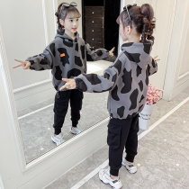 Girls clothes set autumn and winter clothes 2021 new foreign style Net Red children plus velvet thickened sports two-piece set