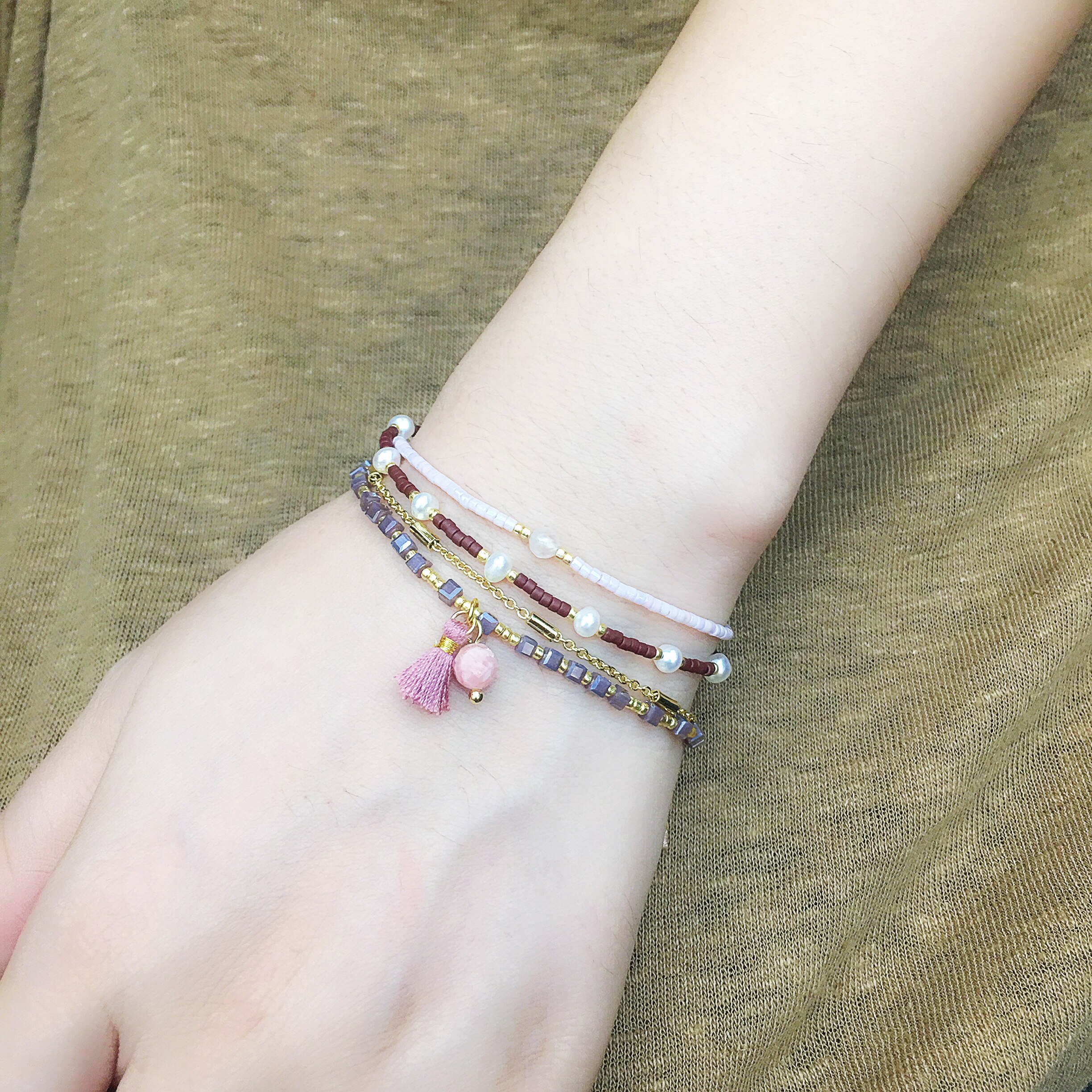 VIKIKO JEWELRY small tassel natural red stone pendant 18K gold color-preserving geometric crystal multi-layer bracelet