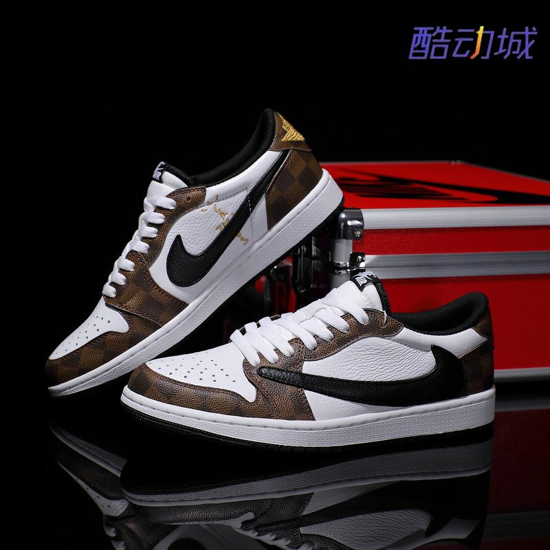 Nike/Nike Custom Sneakers Air Jordan1 Checkerboard Pattern First-Layer Cowhide Leather Patchwork Summer Couple Model