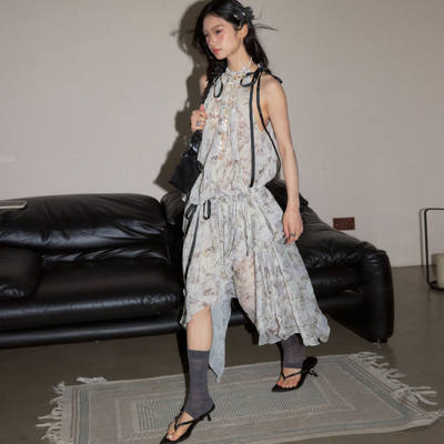 JNYLON-26SS Wandering Artist Pleated and relaxed abstract leopard print cinched waist lace-up dress